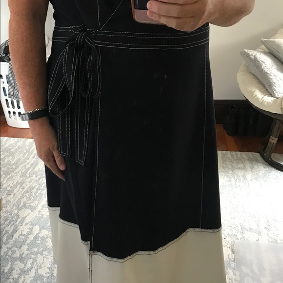 Maggie London Woman’s Plus dress-navy blue - Picture 4 of 7